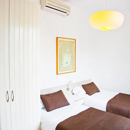 Claris Appartement *